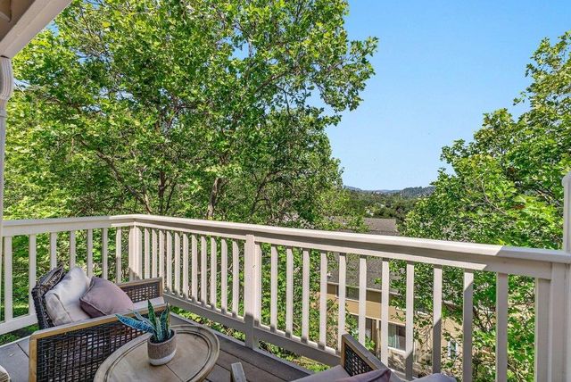 12 Horseshoe Court, Scotts Valley, CA 95066