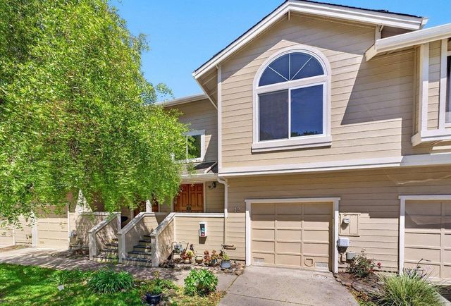 12 Horseshoe Court, Scotts Valley, CA 95066