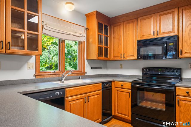 147 Tonica Spring Trail, Manchester, CT 06040
