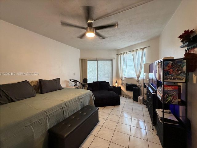 1701 NE Miami Gardens Dr 117, Miami, FL 33179