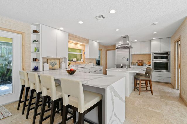 2388 Palm Harbor Drive, Palm Beach Gardens, FL 33410