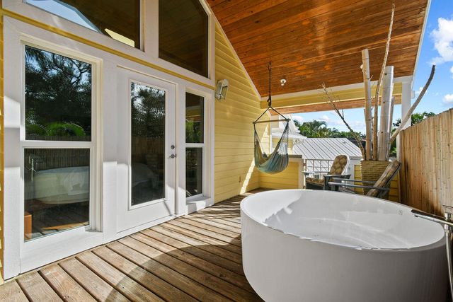 2388 Palm Harbor Drive, Palm Beach Gardens, FL 33410