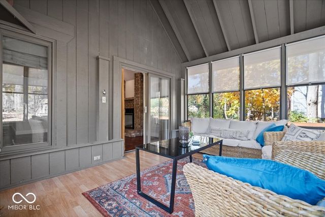 10946 Geist Woods S Drive, Indianapolis, IN 46256