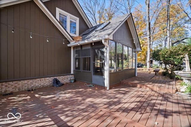 10946 Geist Woods S Drive, Indianapolis, IN 46256