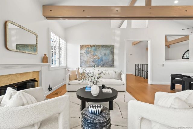 226 Stratford Park Cir, Del Mar, CA 92014