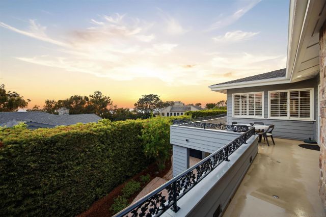 226 Stratford Park Cir, Del Mar, CA 92014