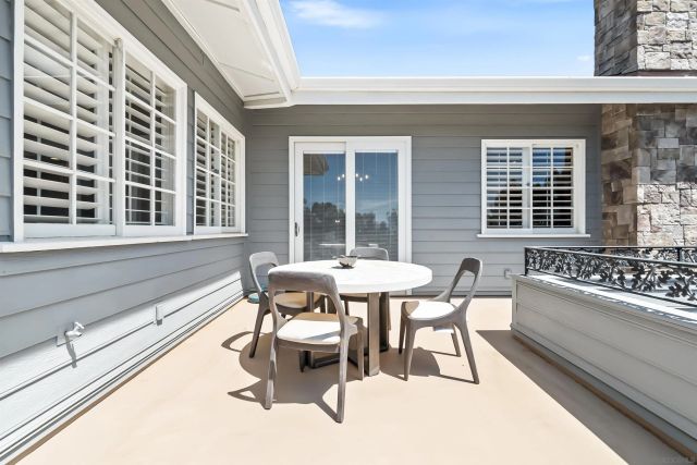 226 Stratford Park Cir, Del Mar, CA 92014