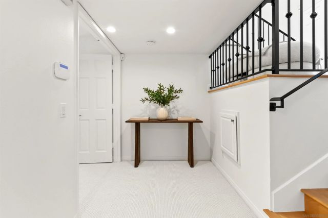 226 Stratford Park Cir, Del Mar, CA 92014