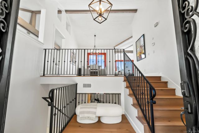 226 Stratford Park Cir, Del Mar, CA 92014