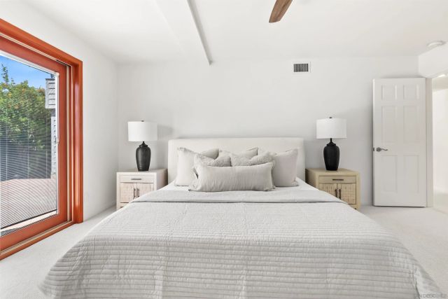 226 Stratford Park Cir, Del Mar, CA 92014