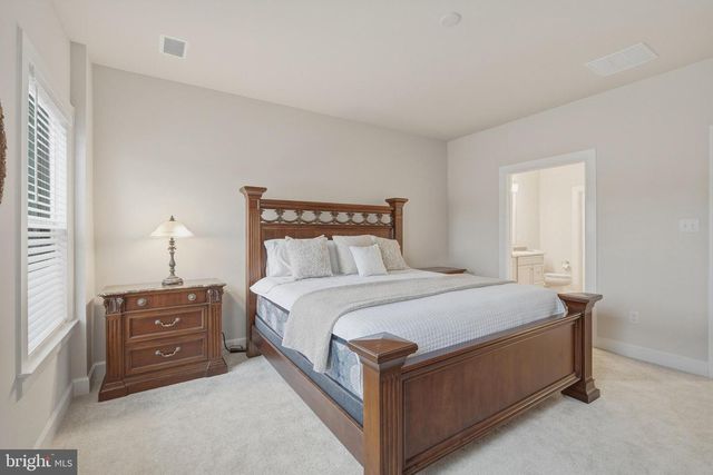 303 SOUTHGATE RD, Cape May Court House, NJ 08210