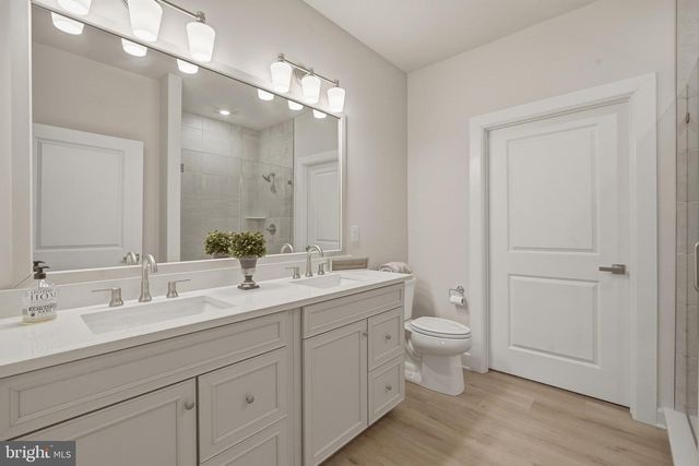 303 SOUTHGATE RD, Cape May Court House, NJ 08210