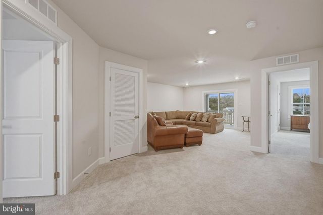 303 SOUTHGATE RD, Cape May Court House, NJ 08210