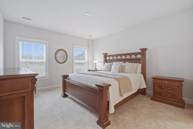 303 SOUTHGATE RD, Cape May Court House, NJ 08210