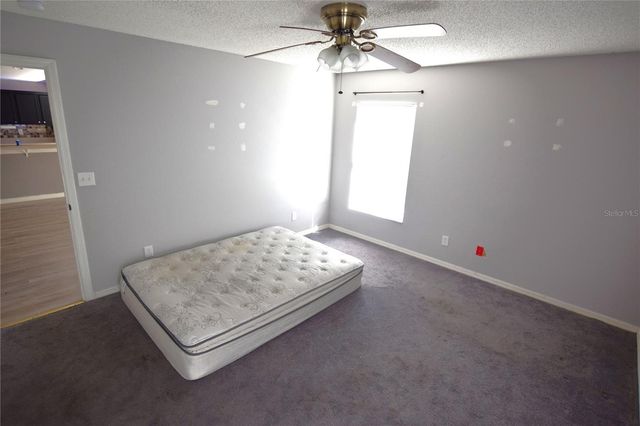 500 LAKE CHARLES DRIVE, Davenport, FL 33837