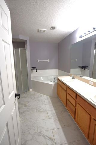 500 LAKE CHARLES DRIVE, Davenport, FL 33837