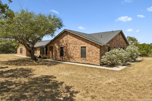 32976 Stahl Ln, Bulverde, TX 78163