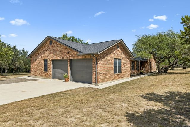 32976 Stahl Ln, Bulverde, TX 78163