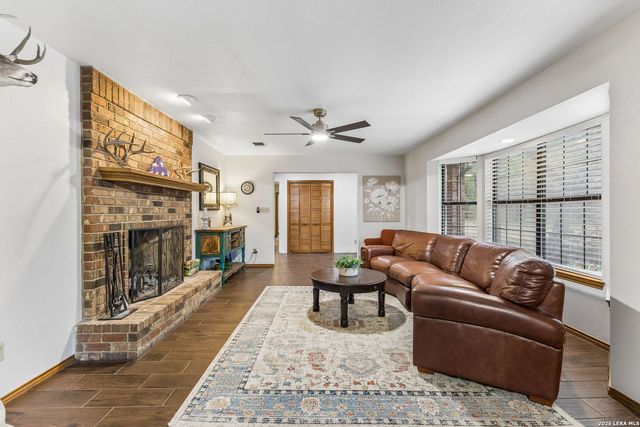 32976 Stahl Ln, Bulverde, TX 78163