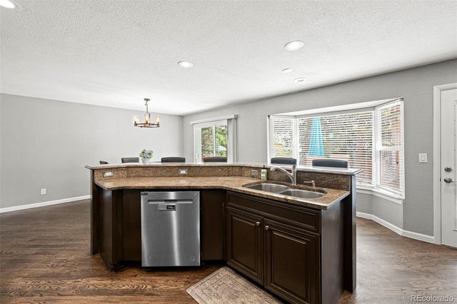 6902 S Lamar Street, Littleton, CO 80128