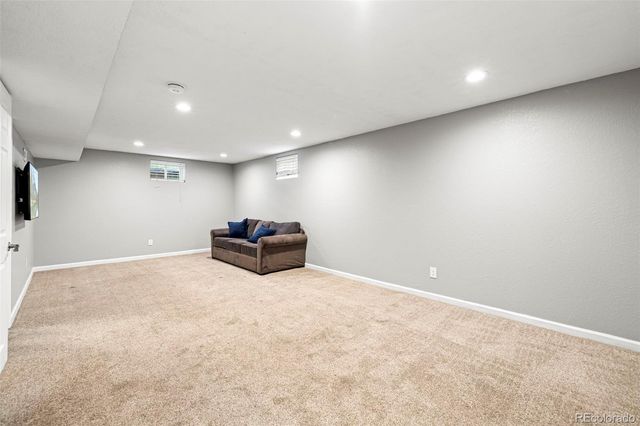 6902 S Lamar Street, Littleton, CO 80128