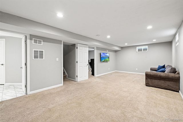 6902 S Lamar Street, Littleton, CO 80128