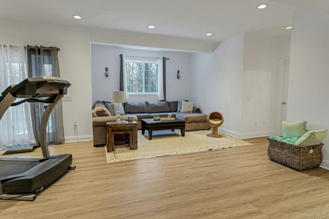 53 Quail Lane, Brewster, NY 10509