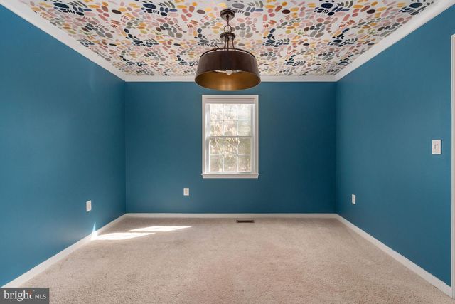 201 LAKE CAROLINE DR, Ruther Glen, VA 22546