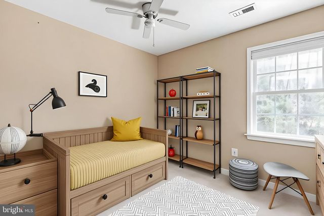 201 LAKE CAROLINE DR, Ruther Glen, VA 22546