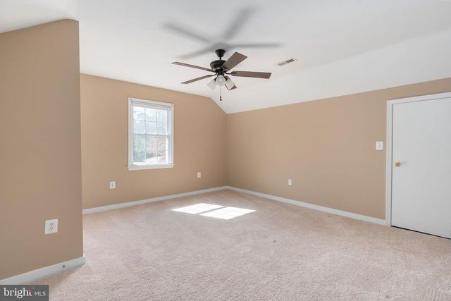 201 LAKE CAROLINE DR, Ruther Glen, VA 22546