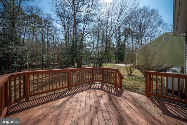201 LAKE CAROLINE DR, Ruther Glen, VA 22546