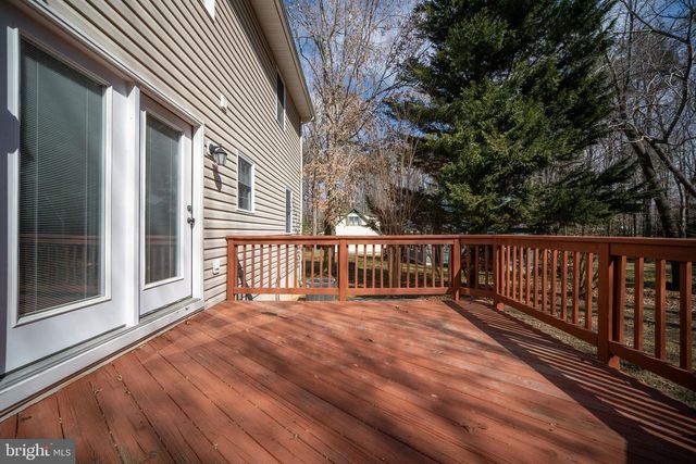 201 LAKE CAROLINE DR, Ruther Glen, VA 22546