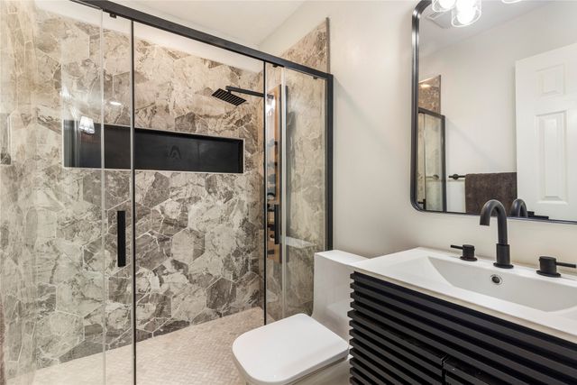 126 Sunnydale, Lewisville, TX 75067