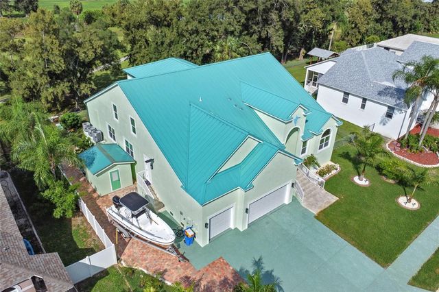 711 EAGLE LANE, Apollo Beach, FL 33572