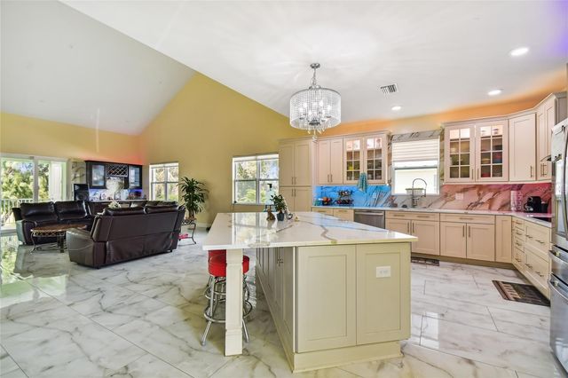 711 EAGLE LANE, Apollo Beach, FL 33572