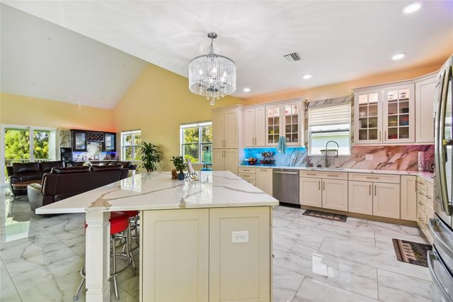 711 EAGLE LANE, Apollo Beach, FL 33572