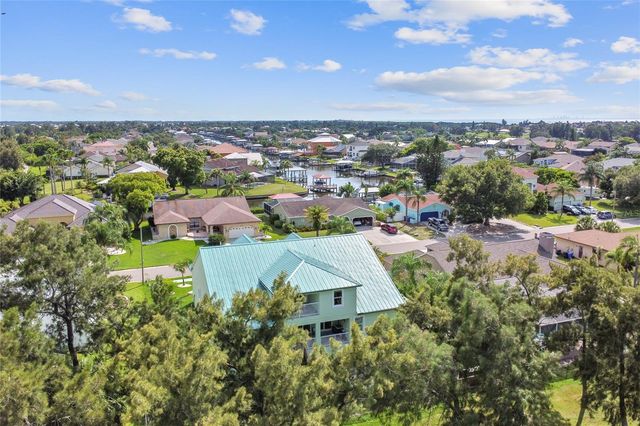 711 EAGLE LANE, Apollo Beach, FL 33572