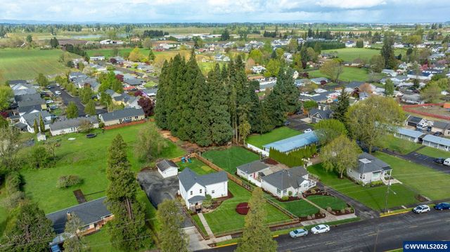 625 S Main St, Mt Angel, OR 97362