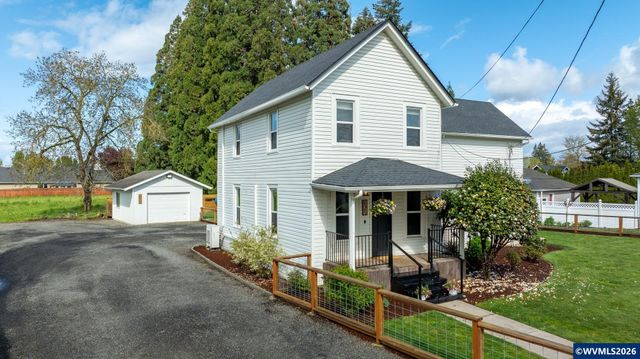 625 S Main St, Mt Angel, OR 97362