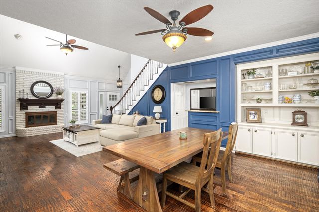 77 S Placid Hill Circle, Spring, TX 77381