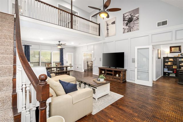 77 S Placid Hill Circle, Spring, TX 77381