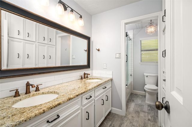 77 S Placid Hill Circle, Spring, TX 77381