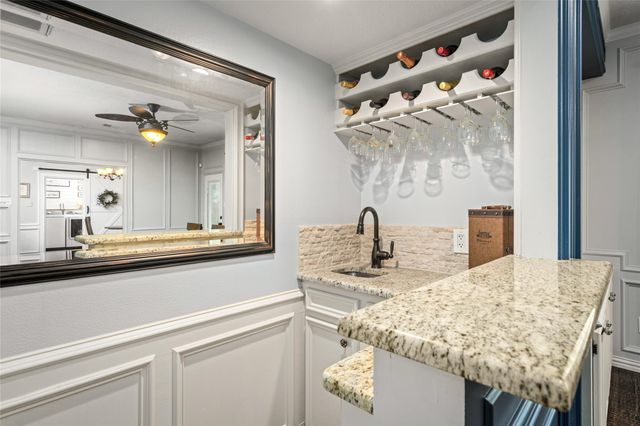 77 S Placid Hill Circle, Spring, TX 77381