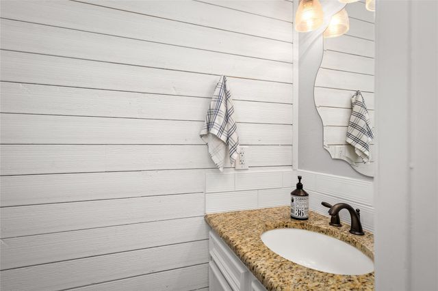 77 S Placid Hill Circle, Spring, TX 77381