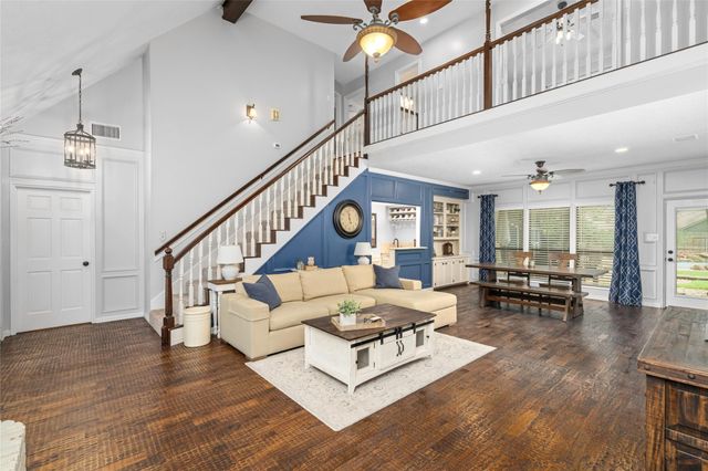77 S Placid Hill Circle, Spring, TX 77381
