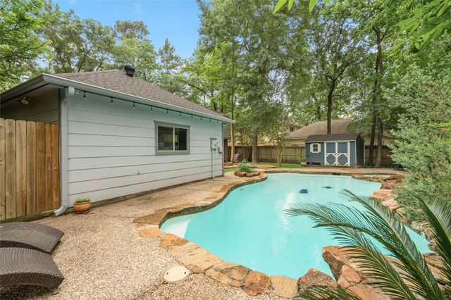 77 S Placid Hill Circle, Spring, TX 77381