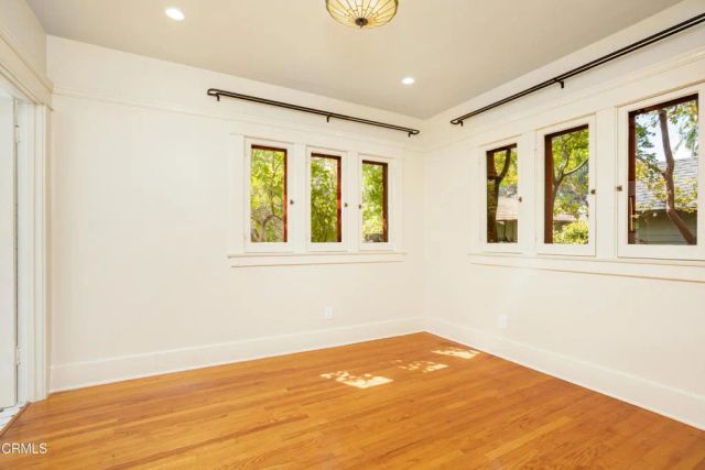 847 S Los Robles Avenue, Pasadena, CA 91106
