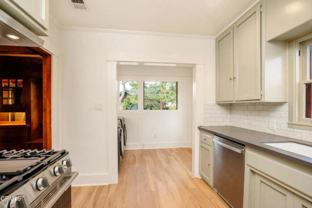 847 S Los Robles Avenue, Pasadena, CA 91106