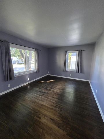 2953 Chiswick Avenue, Wyoming, MI 49509