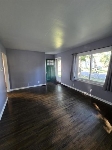2953 Chiswick Avenue, Wyoming, MI 49509